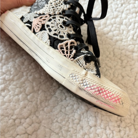 Converse Chuck Taylor All Star Butterflies High-Top Sneaker - Picture 6 of 12